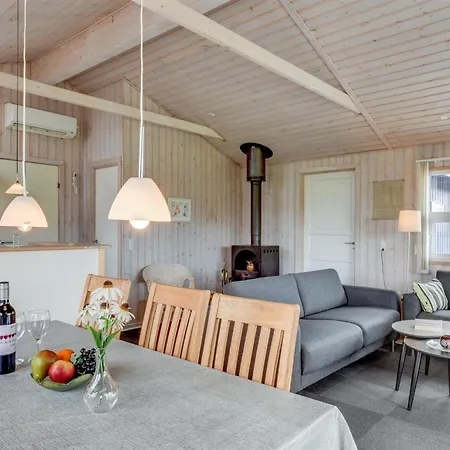 Ingborg - 150m From The Sea By Interhome